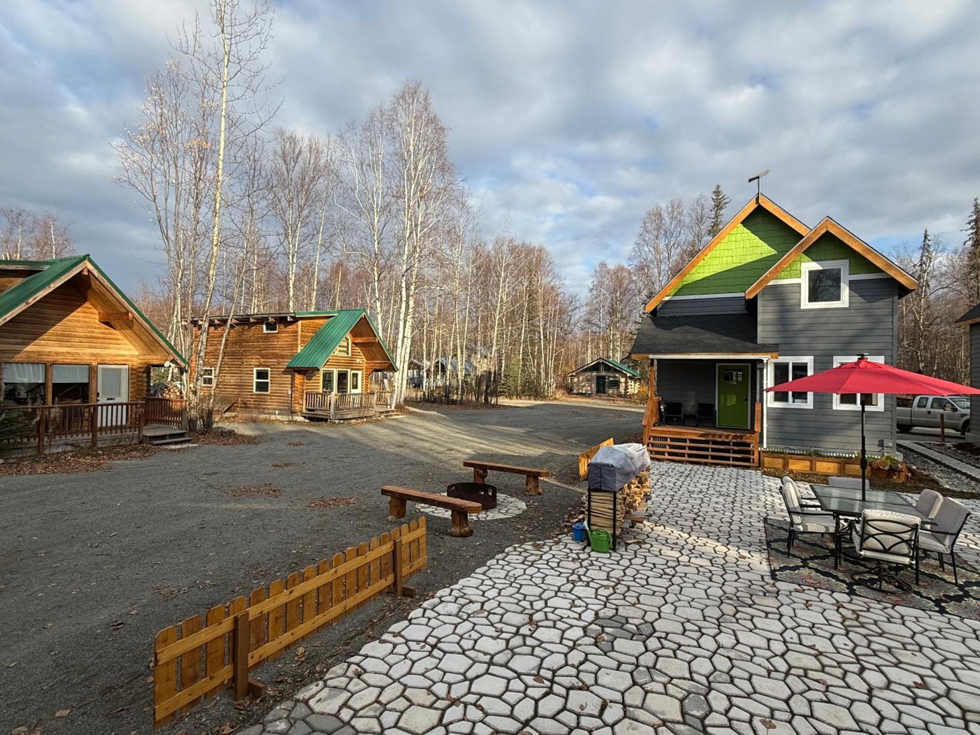 Talkeetna Log Cabin With Hot Tub Unit 2 Zewnętrze zdjęcie